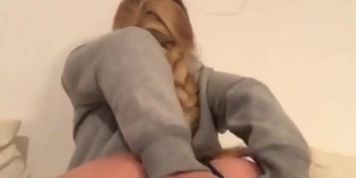 Pusicam Hot Girl with Big Ass Shows her Pussy