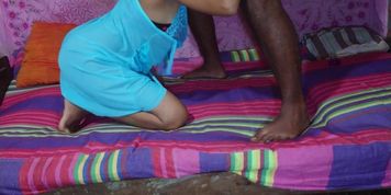 මෙකි කටට ගන්නම හැදුන කෙල්ලෙක් Deep Throat Bj