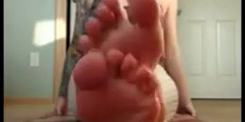 feet j o i
