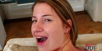 Emotional girlie enjoys plugging a stiff dick into her mouth for sperm