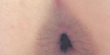 My arsehole gaping close up. Onlyfans link in bio