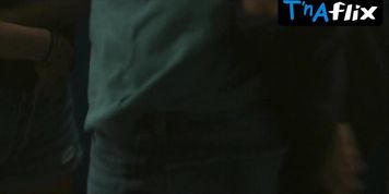 Fiona Rene Underwear Scene  in I Know What You Did Last Summer