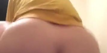 Riding That Dildo GOOD!