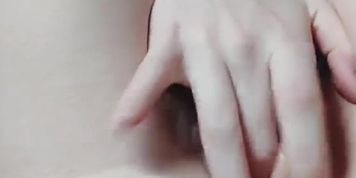 Women playing with her pussy