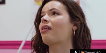Lexi Luna Milf Doctor Gives Skinny Dharma Jones Rough Pussy Eating Exam