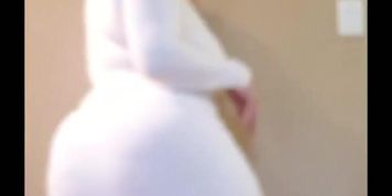 white dress mal (Mal Malloy)