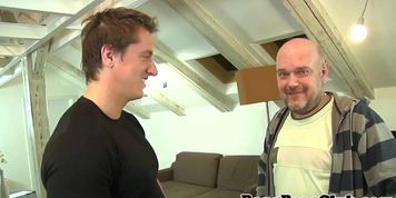 Handsome Euro escort ass rimmed an cocksucked