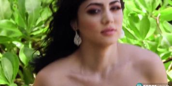 Alexya Was Born To Play In This Tropical Paradise - Luna Amor (Lunas Cam, Paradice)