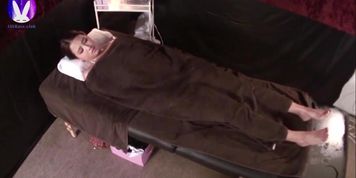 Japanese girl massage by older man becomes sex uncensored
