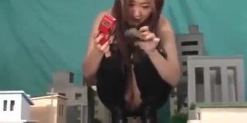 asian giantess