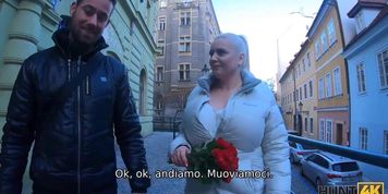 HUNT4K. Hunter breaks up on a blind date and fucks a hot blonde with big breasts