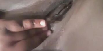 Quick pussy play. I was bored