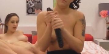 Horny Hot Lesbian Masturbating on   Cam