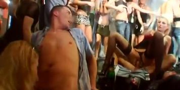 Sexual party chicks fucking in club