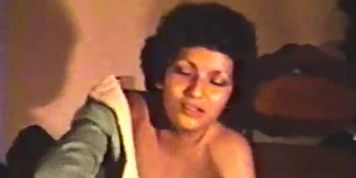 Peepshow Loops 306 70's and 80's - Scene 1