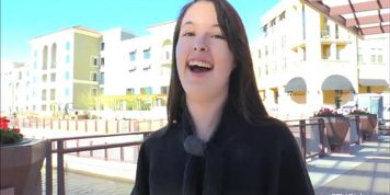 Aeris Masturbating And Run Naked In Public