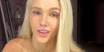 Linsey Donovan super hot cam show shaved pussy (Cute Pussy)