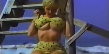 Hot Mature, Big Boobs Tape