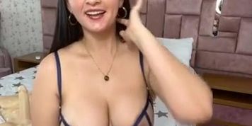 Carolina_Novoa Big Faketits