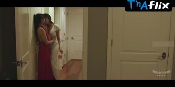 Ragini Lesbian Scene  in A Night In La