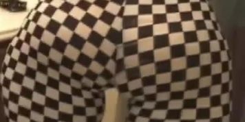 wide hips bubble butt