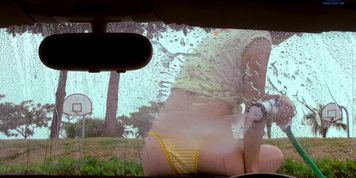 Mihiro Beautiful Bikini Car Wash (softcore)
