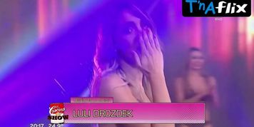 Luisa Drozdek Butt,  Breasts Scene  in La Cocina Del Show