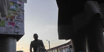 Amateur blonde shows off thong in candid upskirts clip