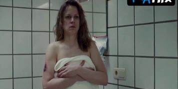 Veerle Baetens Sexy Scene  in Tabula Rasa
