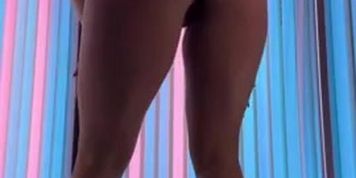 H.B OF - Naked (Hannah Brooks)
