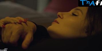 Ilayda Akdogan Breasts,  Underwear Scene  in 10 Days Of A Curious Man