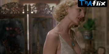 Helen Hunt Sexy Scene  in A Good Woman