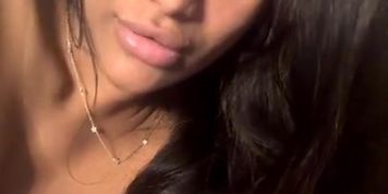 Poonam Pandey. Indian Girl Pleasure