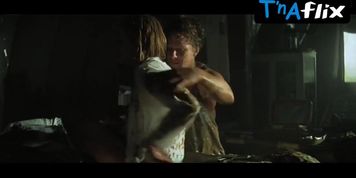 Cynthia Wood Breasts Scene  in Apocalypse Now