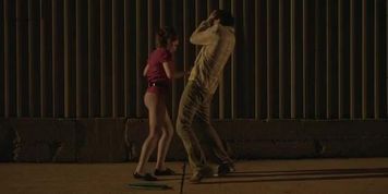 "Girls" Zosia Mamet ballbusting kick (Jemima Kirke)