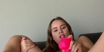 Alexis Adams huge squirt dr8861