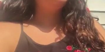 Short outdoor smoking fetish clip 