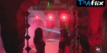 Nazneen Patni Sexy Scene  in Gandi Baat
