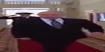 Wide Putin Walking Meme (Vladimira)