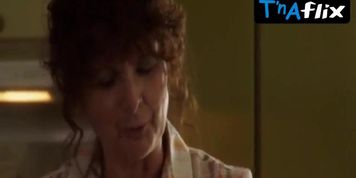 Louise Lapare Sexy Scene  in Coteau Rouge
