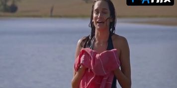 Nicole Da Silva Sexy Scene  in Doctor Doctor