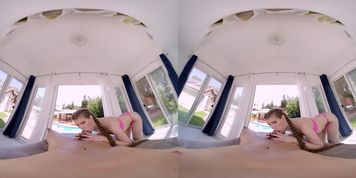 Skinny Babe Erin Everheart Rides Your Dick Instead Of Having Party Vr Porn