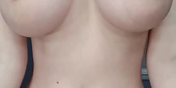 Huge big natural Boobs boobs showing off..