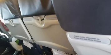 ** NEW **PUBLIC AIRPLANE Handjob and Blowjob