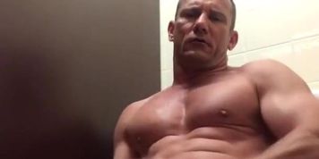 DILF: Muscle Daddy Rubbing One In Bathroom Stalls