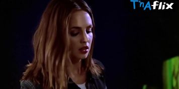 Eliza Dushku Sexy Scene  in Buffy The Vampire Slayer