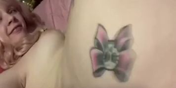 little teen twerks and shows off tight holes