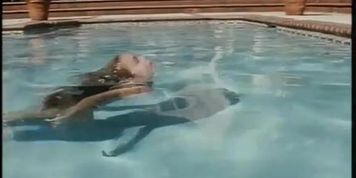 Keri Russell Bikini Scene  in The Babysitter'S Seduction
