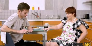 Nadin Keddo gives a blowjob and bangs in the kitchen