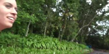 ATK Girlfriends - Jill has a great time at the zoo. (Jill Kassidy)